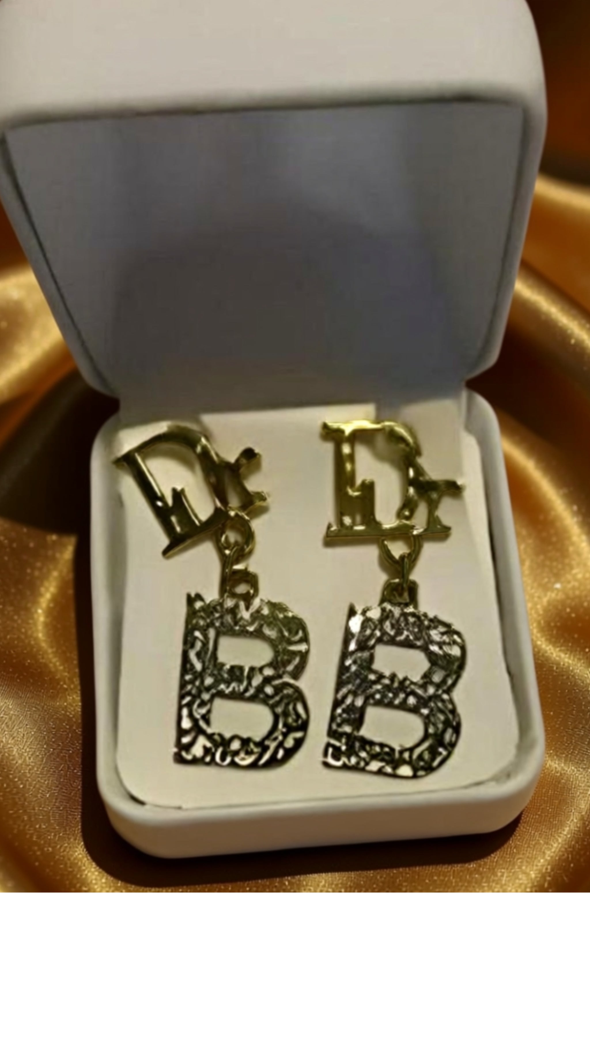 Lux Pendant Earrings