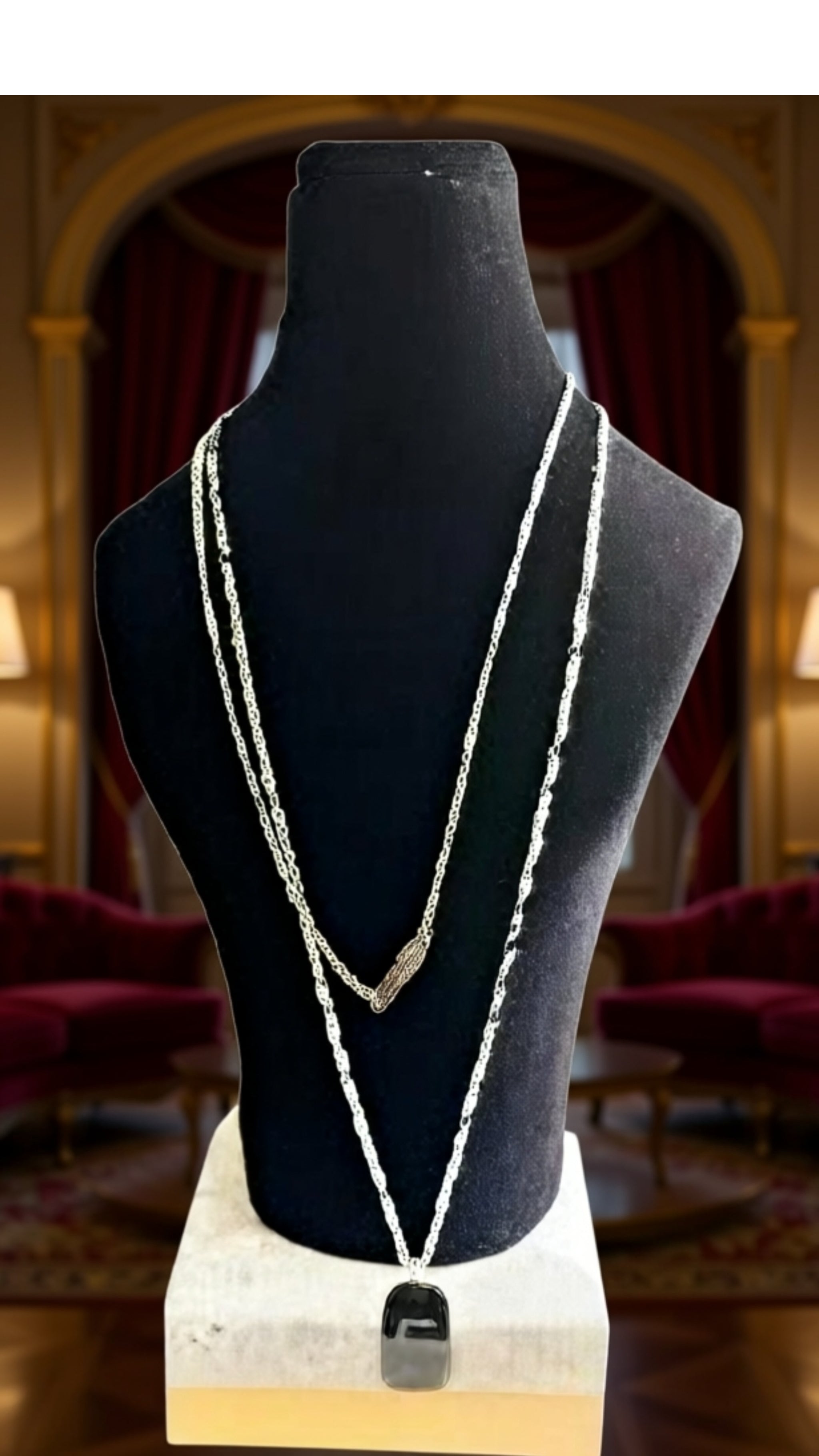 Silver Pendant Necklace