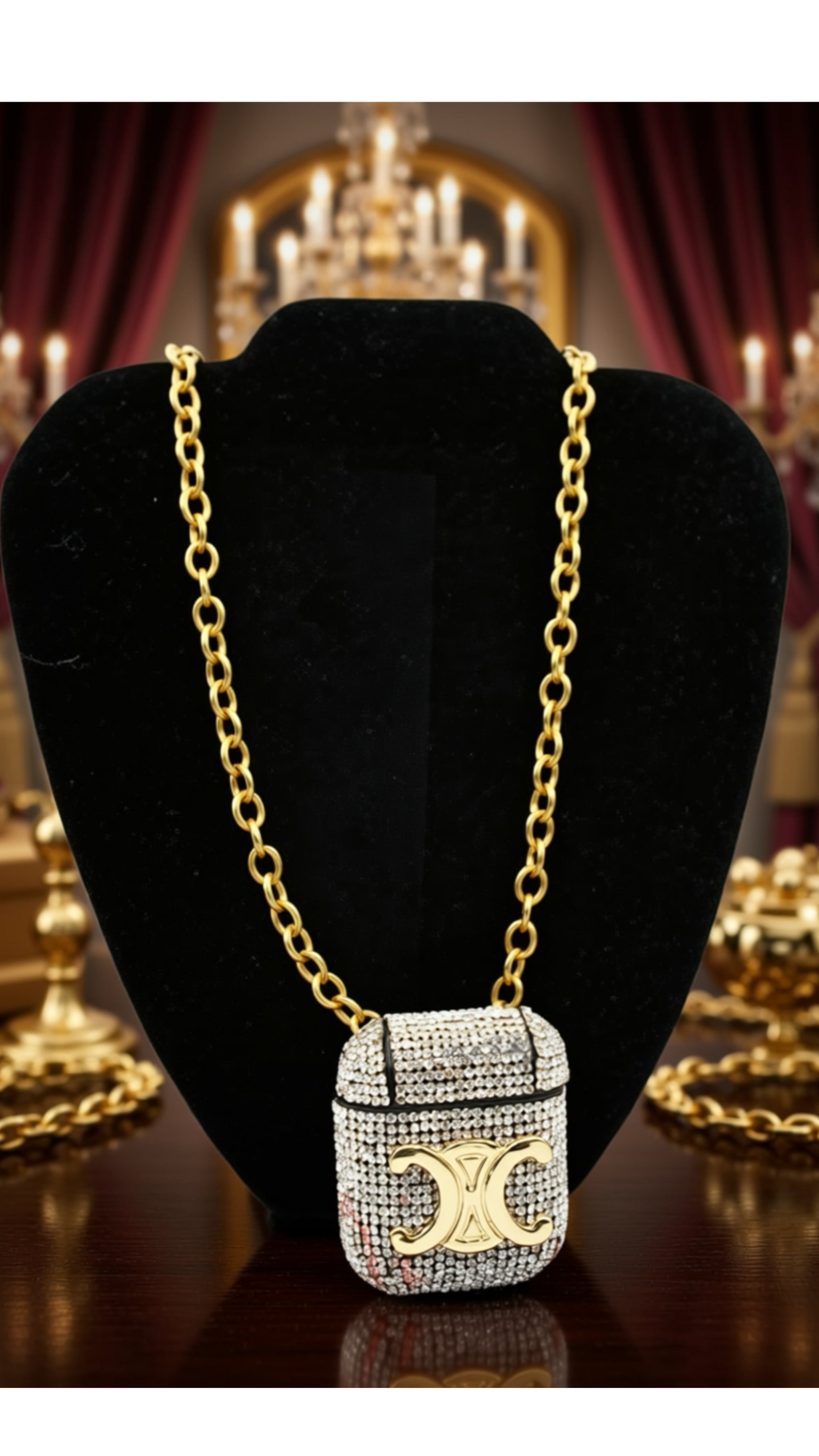 Lux Pendant Necklace