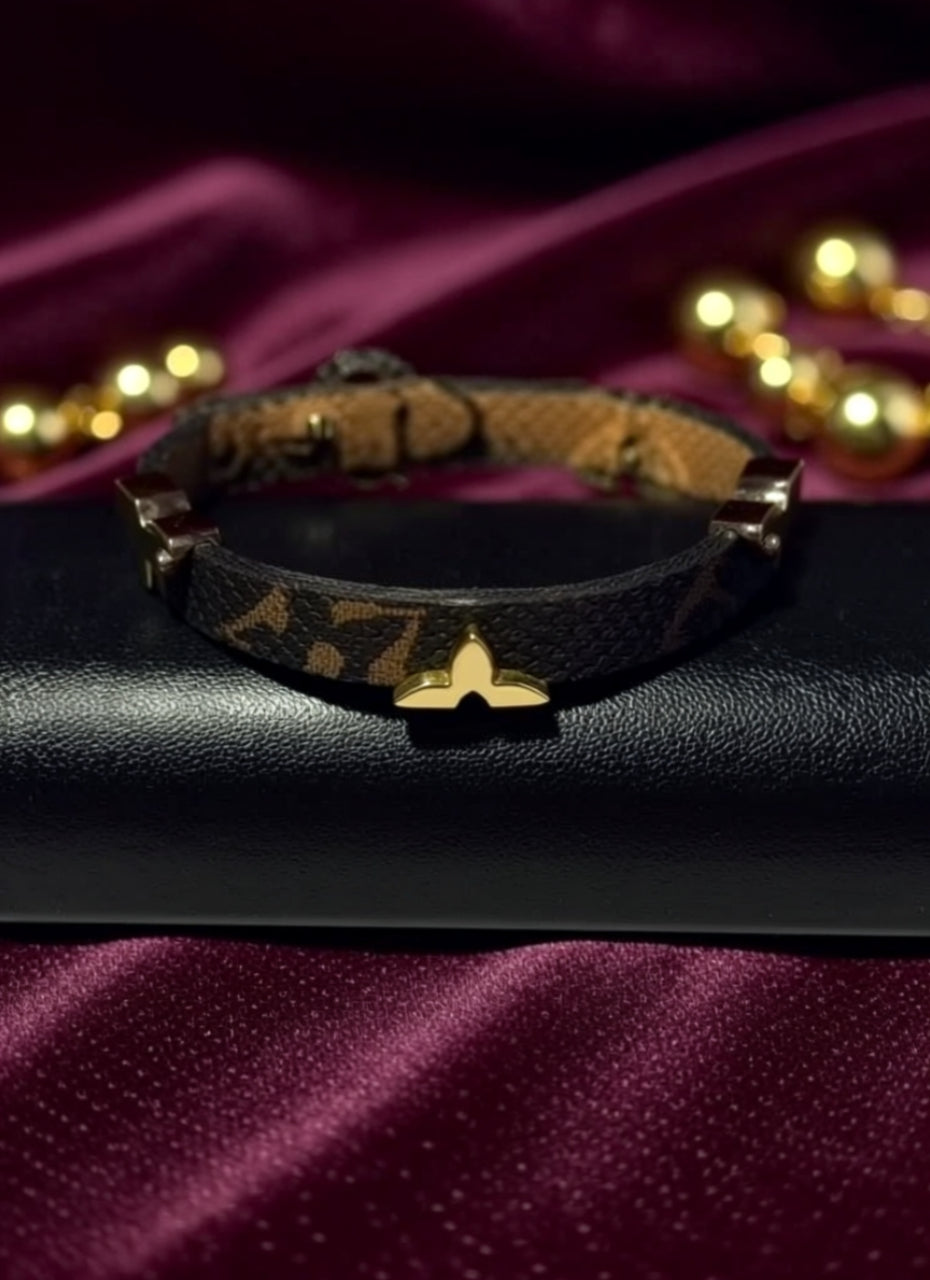 Lux Women Bracelet