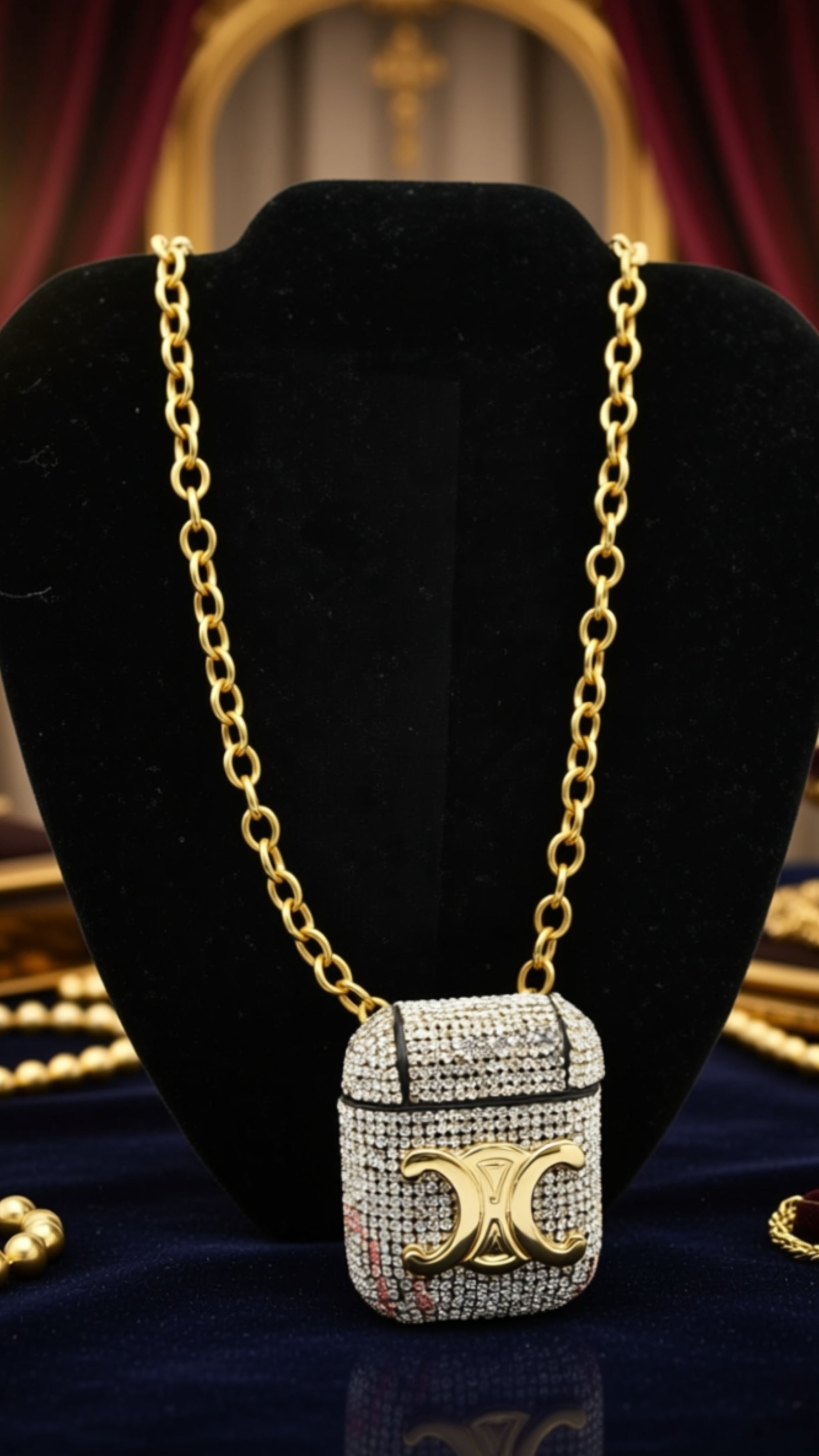 Pendant Long Necklace is a timeless jewelry