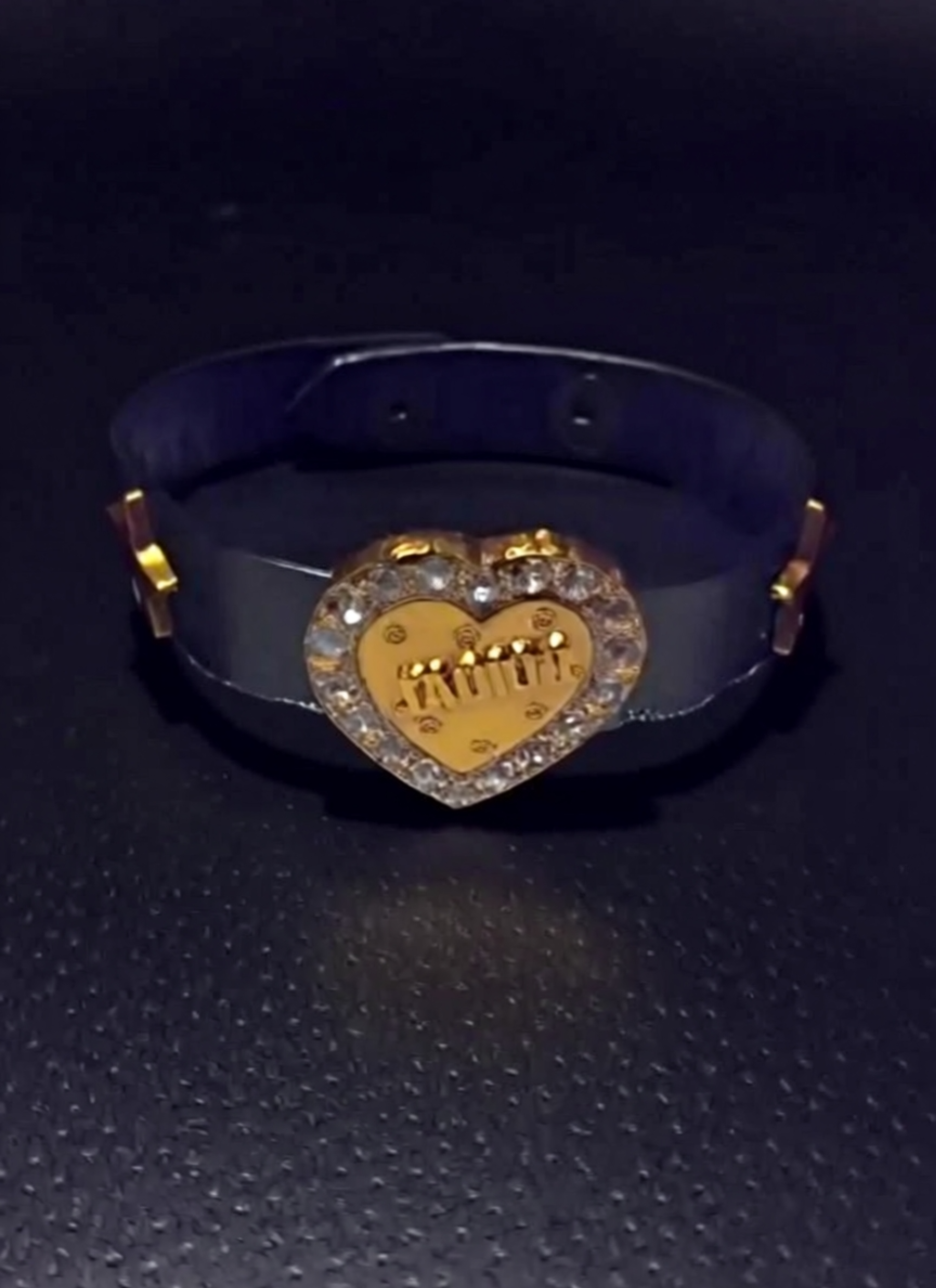 Beautiful Lux Women Heart Bracelet
