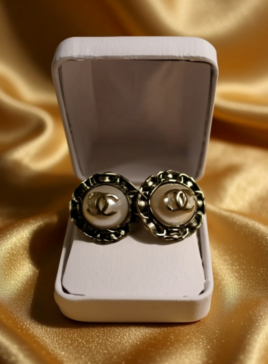 Chic Earrings